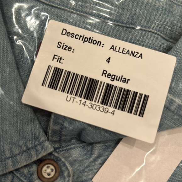 NWOT UnTuckit Alleanza Denim Cotton Button Down Shirt - Picture 6 of 7